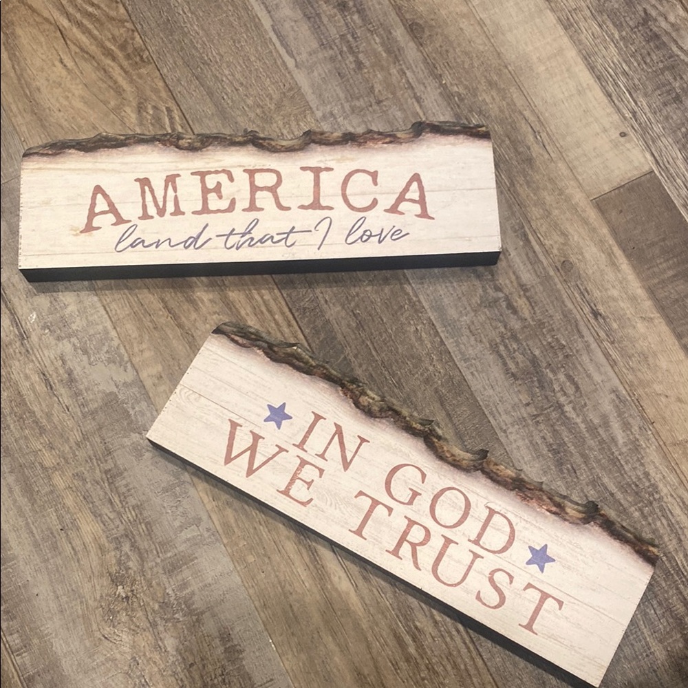 Set of 2 USA Patriotic Decorative Wooden Signs